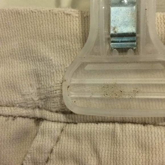 Abercrombie khaki shorts - Picture 3 of 5